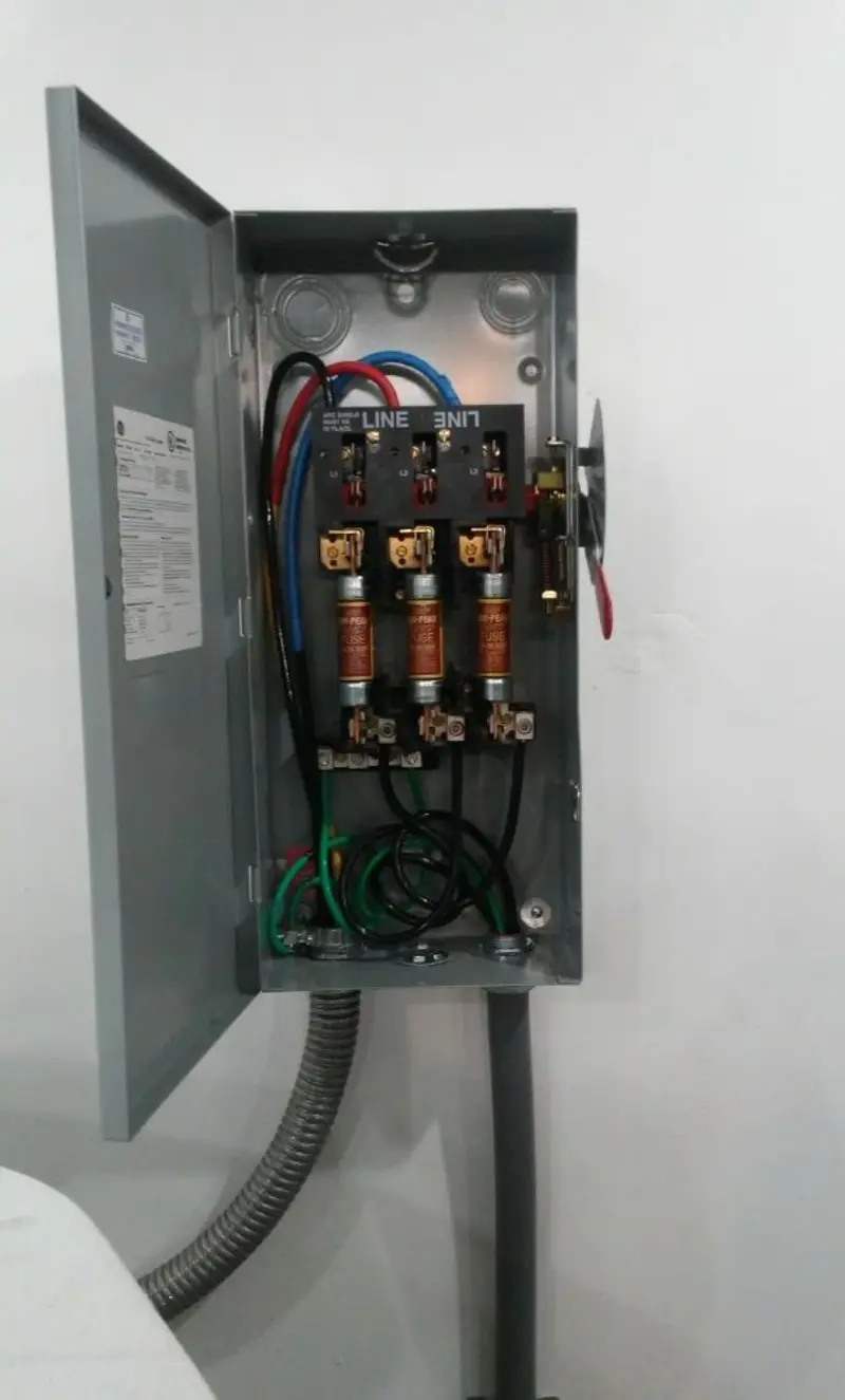 Three-phase disconnect switch installed for Electrical Wiring & Rewiring in Port Allen